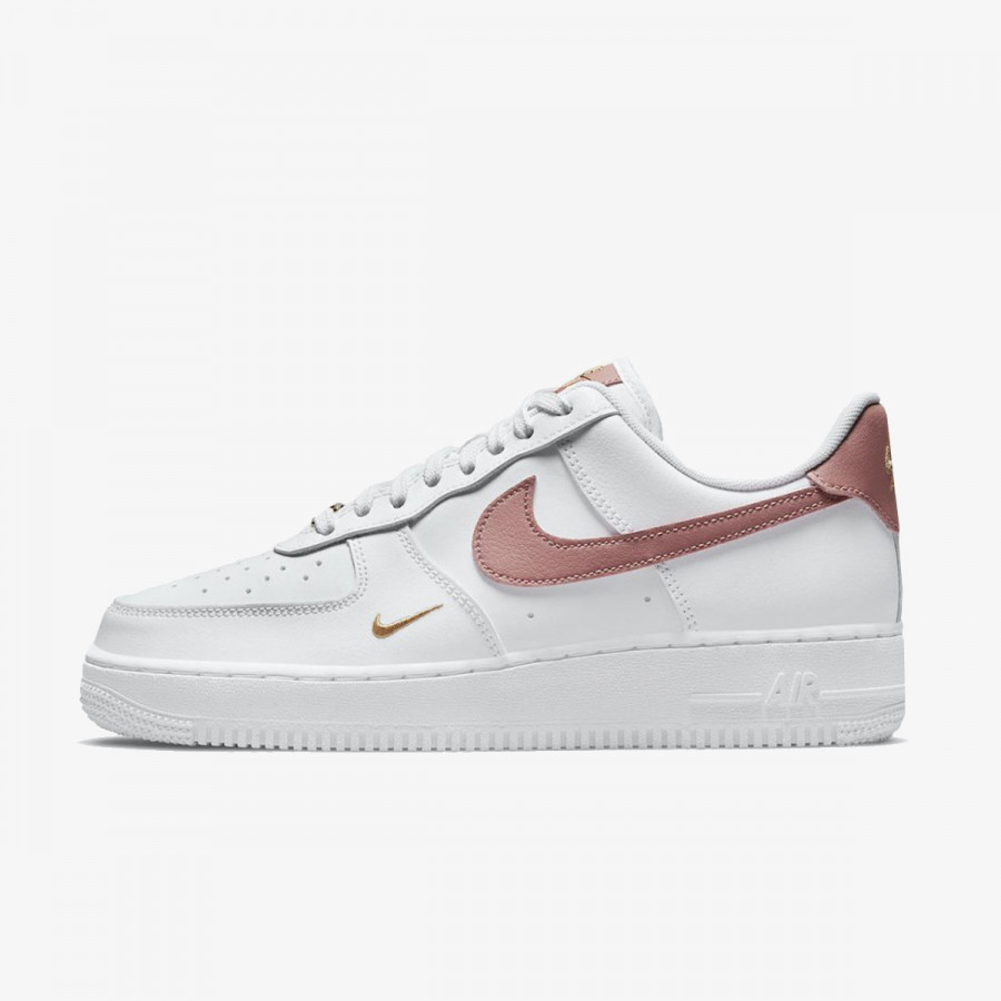 <b><center>NIKE AIR FORCE 1</center></b><nbsp;><center>Ženska lifestyle obutev</nbsp;></center>